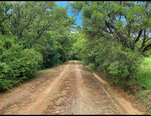 5,500M² SMALLHOLDING RENTED IN ZWAVELPOORT AH